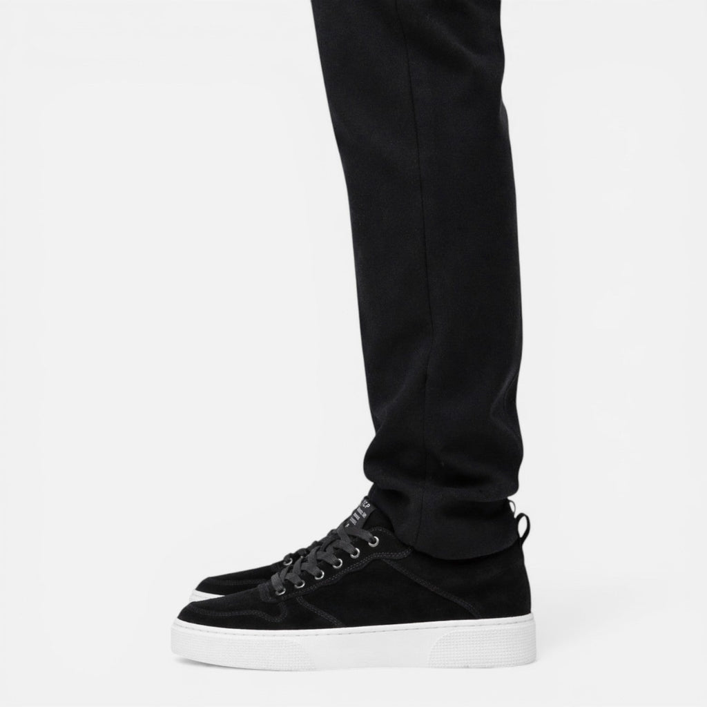 Men’s Casual Sneakers | Comfortable Walking Shoes for Everyday Use