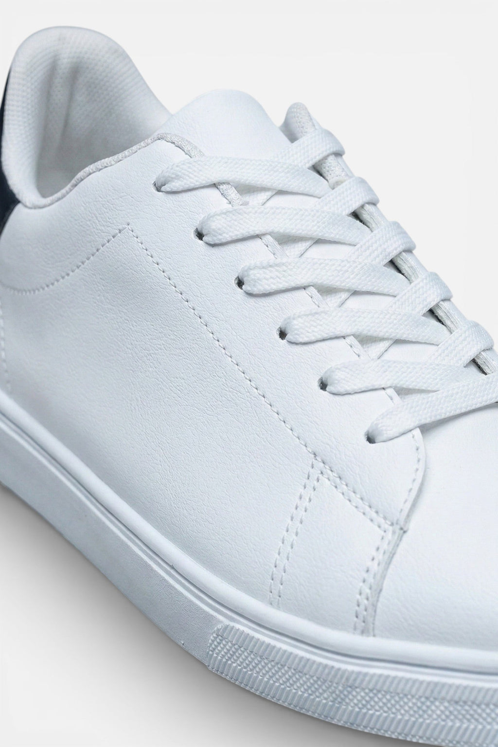 Men's Casual Trainers - Comfortable Everyday Footwear for All Occasions