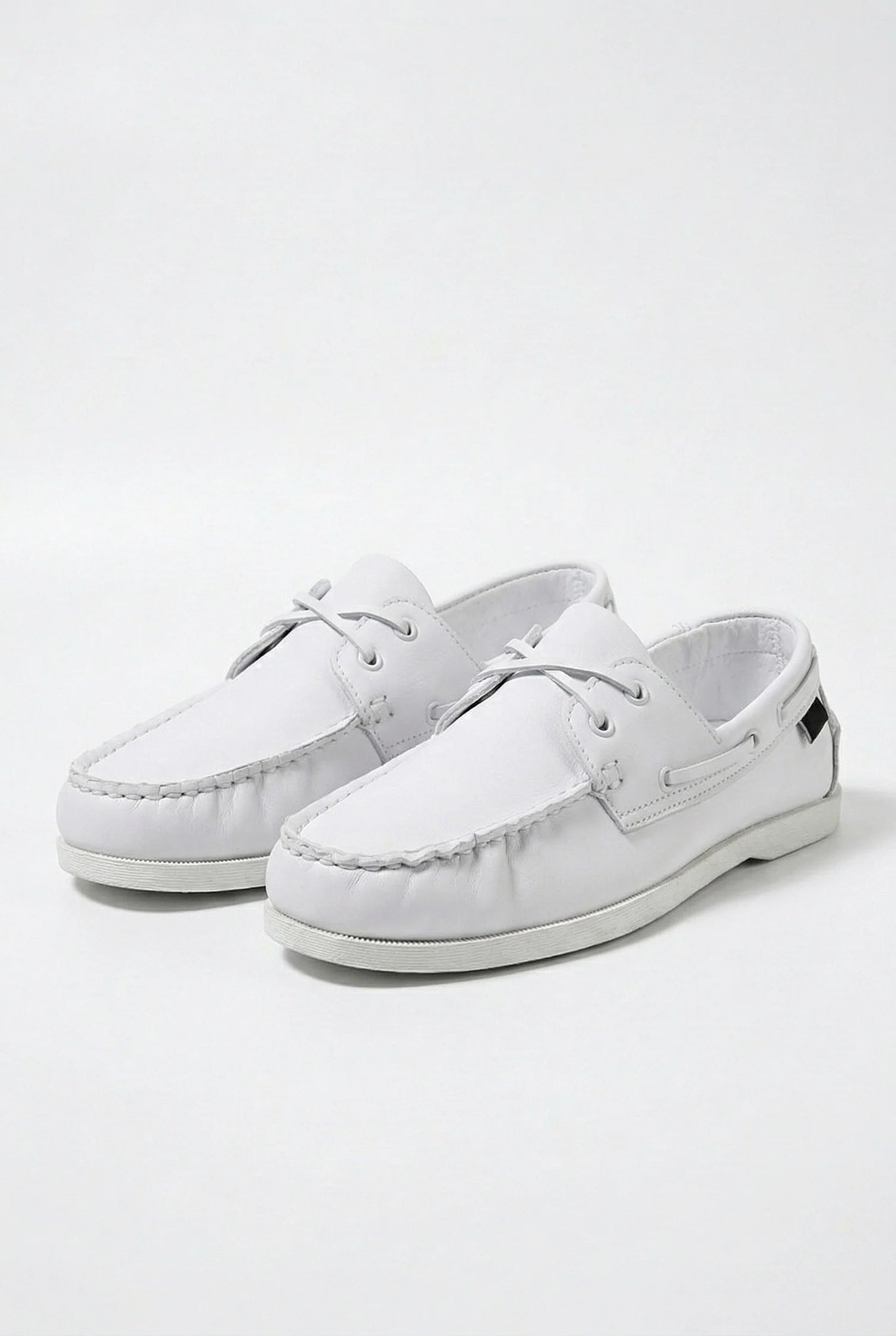Men's Leather Boat Shoes - Casual Spring Style for Everyday Wear