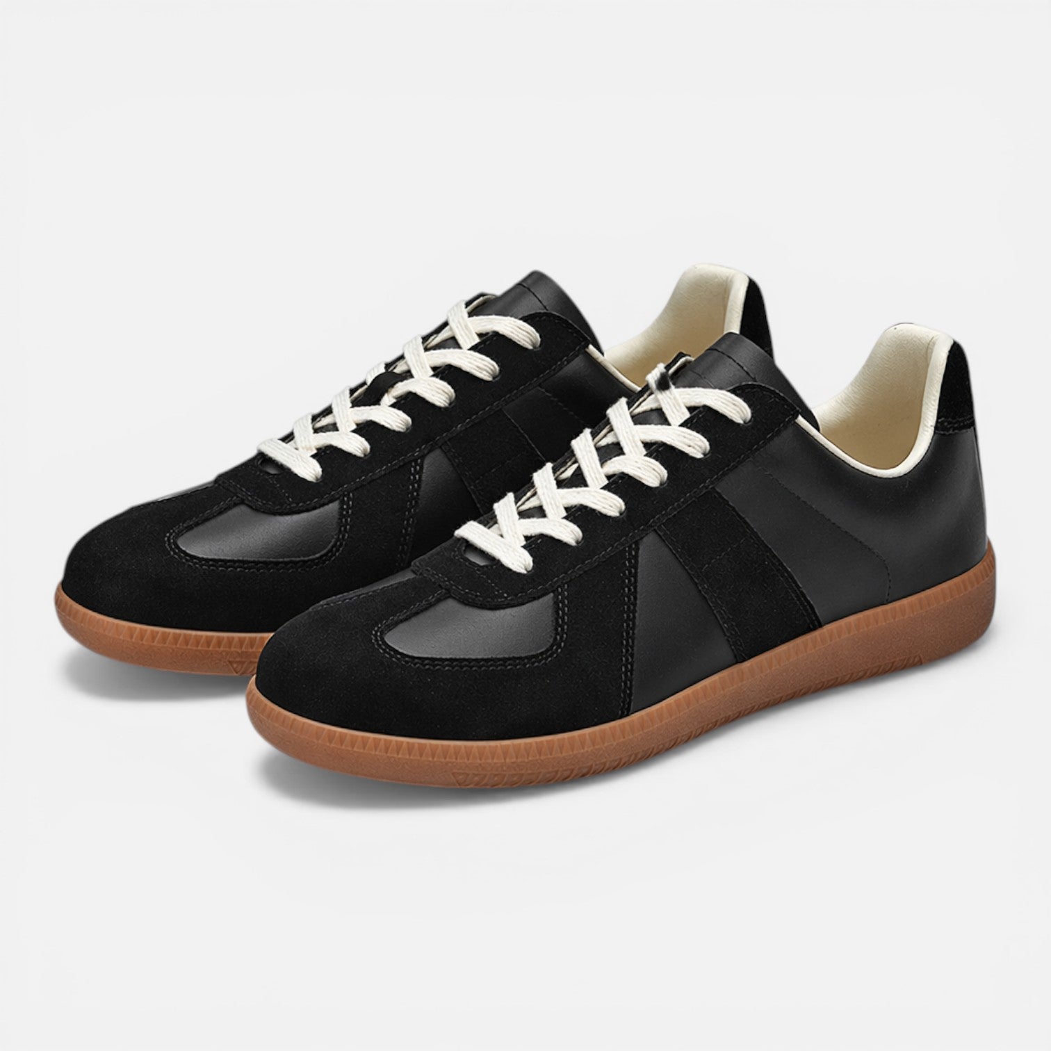 Men's Leather Lace-Up Low-Top Sneakers for Casual Wear