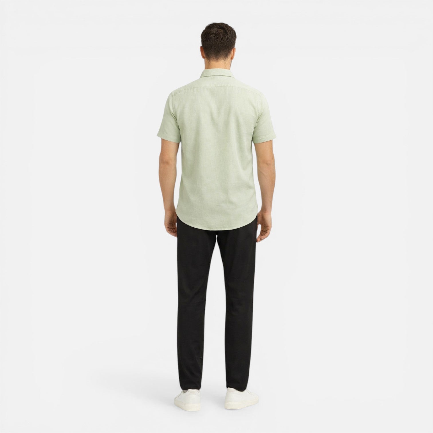 Men's Lightweight Breathable Short Sleeve Slim Fit Summer Shirt