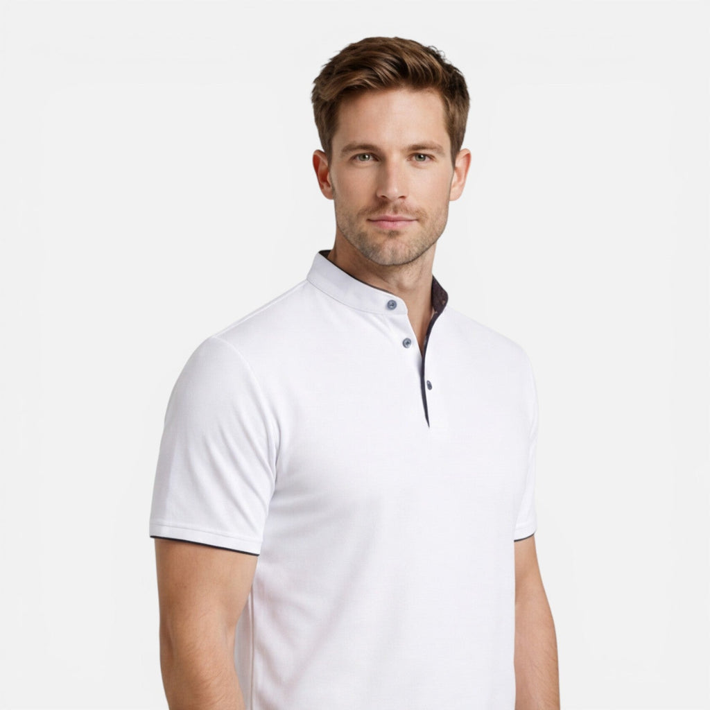 Men's Slim Fit Short Sleeve Henley Shirt in Soft Cotton for Casual Wear