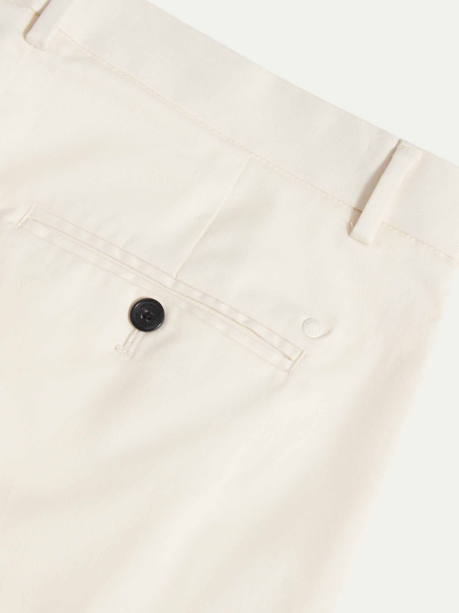 Stretch Cotton Trouser in Egret - Casual Wear for Everyday Comfort